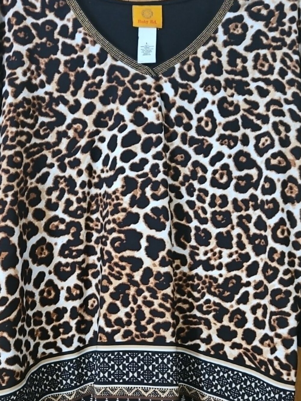 Ruby Rd Blouse Top Tunic Womens Sz L Black Leopard Print Beaded VNeck 3/4Sleeve